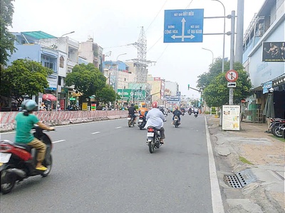 Ngộp  âu cơ - views tân bình - 4,5x20m - 2  tầng - hxh vô nhà 0