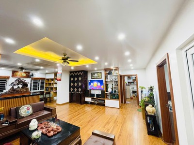 Bán căn cc vật tư du lịch, căn góc, nhà đẹp, nt xịn, 118m, 3 ngủ, sđcc, 5.7 tỷ 0