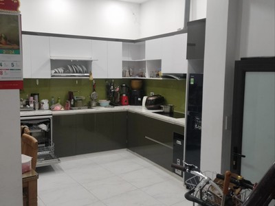 Anh chị chuyển vào sg cần bán căn nhà láng hạ - trục phố chính - hạ tầng an sinh cực kỳ phong phú - 2