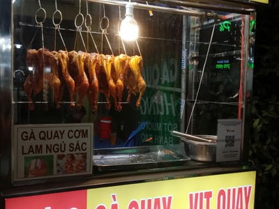 Cần sang nhượng quán gà quây cơm làm tại quận 2 0