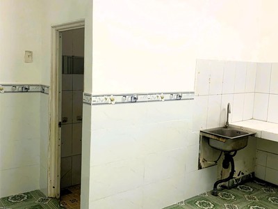 Cho thuê nhà nguyên căn 70m2 2pn mặt tiền đường kha vạn cân - hiệp bình chánh 3