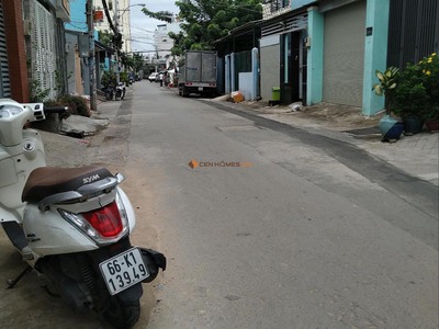 Bán nhà hẻm 860 huỳnh tấn phát, quận 7 1