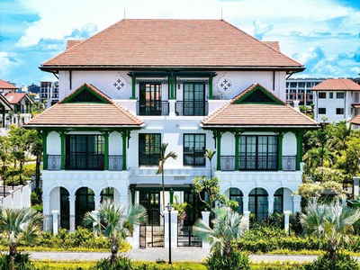 Bán 18 căn biệt thự 200m2 mặt sông lễ hội sun urban city duy nhất giá 1xxtr/m vay k lãi 2 năm 1