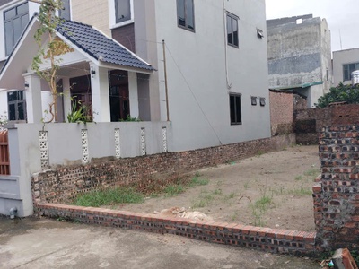 Bán 100m2-kính nỗ- vị trí bìa làng- đường ô tô tránh nhau- quy hoạch mở đường lớn cực đẹp- giá đầu 1