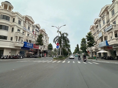 Bán nhà mặt tiền 5 tầng hxh phan văn trị 72m2 hàng xóm cityland p.10 kd đa ngành 10.3 tỷ. 0