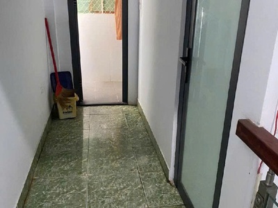Hẻm 4m sát mt - gần emart phan huy ích - 56m2  4,3x14  - bán đất tặng nhà - sổ vuông 4,2 tỷ bl 2