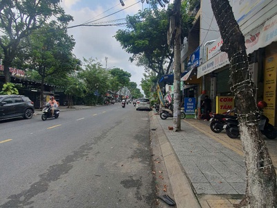 Bán nhà 3 tầng mặt tiền huỳnh ngọc huệ ngay trung tâm quận thanh khê 0