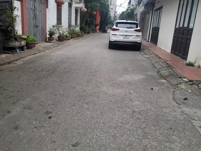 Đất vàng - bán đất đức giang   tặng hồ sơ cấp phép thi công   ngõ ô tô đỗ cửa   tiện ích ngập tràn 0