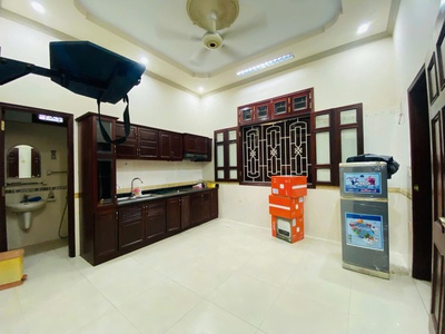 Cho thuê căn hộ 1 ngủ , tầng 1 Lạch Tray , Hải Phòng . Đồ như hình 2