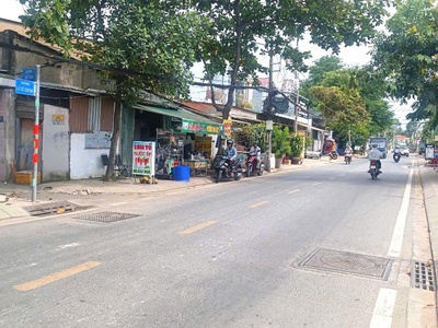 Mặt tiền bán nhanh, sổ hồng riêng , dt 44m2   4 x 13  , thủ đức, chỉ 199 ty. 3