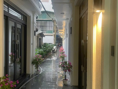 Bán nhà đẹp , siêu phẩm đường yên hòa, 7,99 tỷ vnd, 30 m2, hà nội hàng cực hiếm để có 1 căn 3