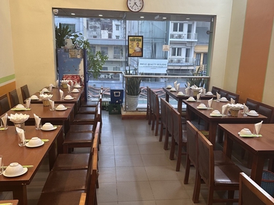 Bán 50M mặt phố trần hưng đạo tặng nhà lô góc hoàn kiếm 1