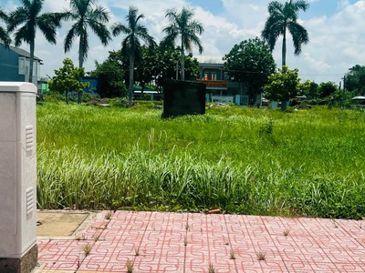 Bán lô đất mặt tiền đường nhựa 12m để chuẩn bị ra nước ngoài 1