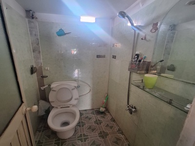 Bán nhà sổ hồng riêg, chỉ có 2 ty 1999  Thông đường Võ Văn Ngân, Quận Thủ Đức   2 tầng 2 pn 2 wc 1