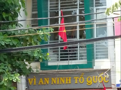 BÁN NHÀ TRUNG DŨNG, 2 mặt đường sổ hồng thổ cư gần vòng xoay Biên Hùng 11