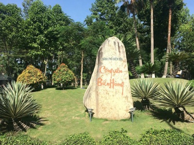 BÁN NHÀ TRUNG DŨNG, 2 mặt đường sổ hồng thổ cư gần vòng xoay Biên Hùng 7