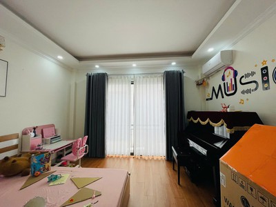 Bán nhà đào duy từ, 16m2 x 5 tầng mới đẹp, mặt tiền 4.3m, 7.5 tỷ, dòng tiền 10tr/tháng 1
