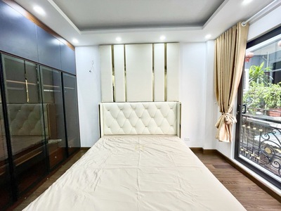 Bán nhà thanh xuân 7.96 tỷ, 40m2, nhà mới, ở ngay, 20m ra ô tô tránh 1