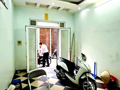 Bán căn lô góc, kinh doanh mặt phố chính kinh, thanh xuân, 40m2   4 tầng, 10.8 tỷ. 4
