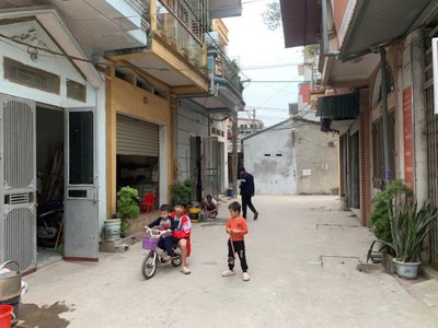 Chính chủ gửi bán lô đất thị trấn sầm uất hà nội - giá đẹp đầu tư 2 tỉ xx 2