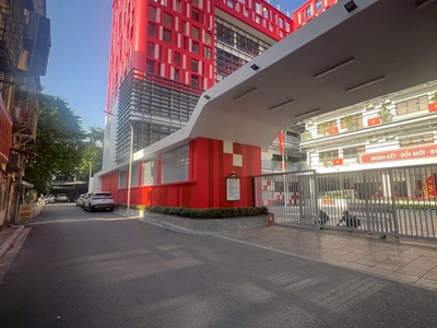 Siêu hiếm   bán nhà ngọc lâm -phân lô vỉa hè   ô tô tránh   ngõ oto chạy vòng quanh   kinh doanh 2