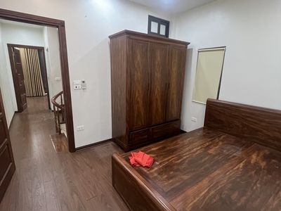 Siêu hiếm   bán nhà ngọc lâm -phân lô vỉa hè   ô tô tránh   ngõ oto chạy vòng quanh   kinh doanh 4