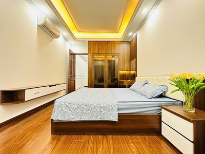 7 tỷ - nhà đẹp đường cầu giấy, 35m2 5 tầng 3pn master, nội thất siêu đẹp, sẵn sàng ở ngay 1