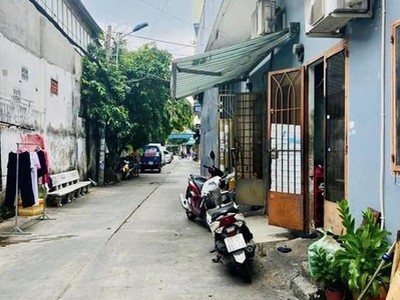Hẻm xe hơi - sát mt - ngay chợ tân hương - 64m - 4 tầng - 4pn nhích 7 tỷ 2