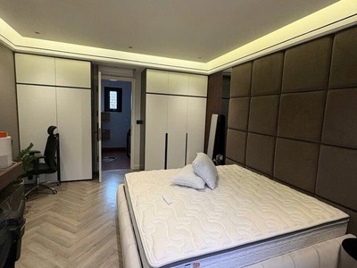 Bán nhà hoàng quốc việt nhà đẹp full nội thất dt 33m2 5 t giá 7.5 tỷ 2