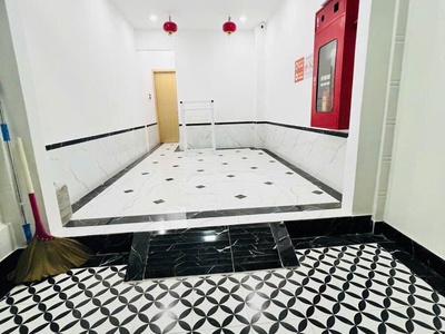 Căn hộ dv 9 phòng cầu giấy full đồ khép kín  - dt 60tr/th - ngõ rộng 3 gác tránh. dt 40m2 giá 9 tỷ 4