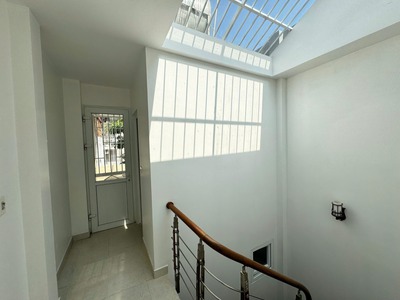 Bán nhà mỹ đình 41m 4 tầng như mới 3 mặt thoáng nhà mặt ngõ riêng rộng thoáng gần nhiều 4