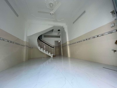 Bán nhà vườn lài - hẻm xe hơi 6m -  4x10.5 m - 3 phòng ngủ 1