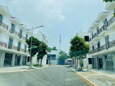 Nhà phố đẹp kdc đông hưng - dĩ an, bình dương 2