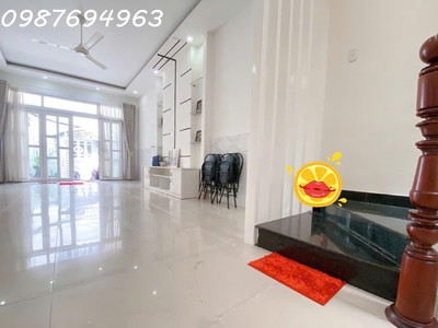 Q7 nguyễn thị thập 4x12 hẻm nhựa thông ra chợ tân mỹ gần đh tôn đức thắng rmit 5.xt 4
