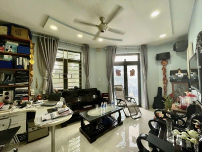 Chình chủ bán nhà mặt tiền đường man thiện trung tâm quận 9, tp hcm 0