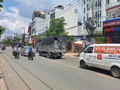 Bán nhà 4 tầng đẹp kd 68m2  4x17 , khu bàn cờ hxh thông gần chợ thạch đà chỉ 8 tỷ. 2