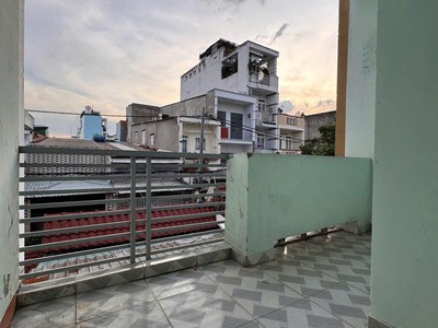 Bình tân, nhà 1 lầu đúc thật btct, hẻm 7m thông, ô tô đỗ cửa, gần đường bình trị đông, lê văn quới, 3