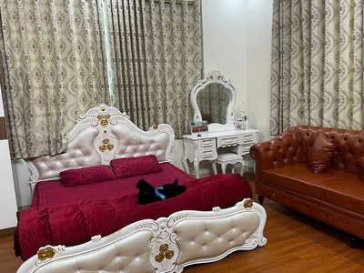 Bán nhà biệt thự băng 2 đường phạm văn đồng, Tích Sơn, Vĩnh Yên, Vĩnh Phúc. Giá chỉ 6,5 tỷ 2