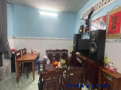 Bán nhà sổ hồng riêg thông đường Đặng Văn Bi, Quận Thủ Đức Chỉ có 2 ty 9999 2 tầng 3 pn 2 wc. 7