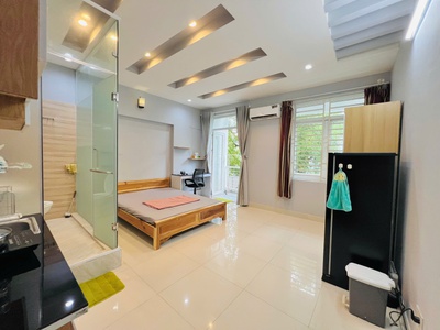 Studio ban công thoáng khu dân cư ven sông Quận 7 2