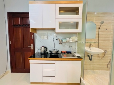 Studio ban công thoáng khu dân cư ven sông Quận 7 6