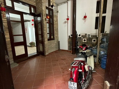 Bán nhà đường Xuân Diệu gần Hồ Tây - 120m2 - giá 14,5 tỷ 0