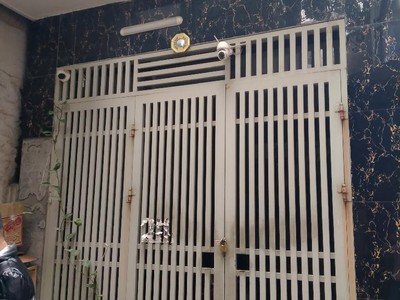 Nhà 300 nguyễn xiển-tân triều-6 tầng-8 phòng-20tr/tháng-ô tô giá 7 tỷ 0