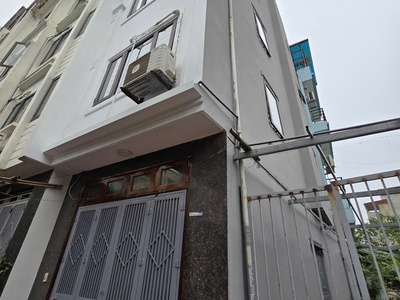 Hot     nhà đẹp    thạch bàn    lô góc cực thoáng .ô tô  đỗ ngày đêm. 2