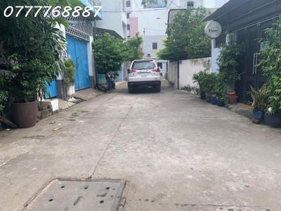 Bán tòa nhà chdv hxh lê quang định,  6 tầng hđt 60tr/ tháng 2
