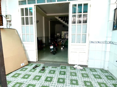 Nhà tân chánh hiệp -  quận 12 - nhà 2 tầng thiết kế sang trọng mới tinh - hẻm nhựa xe hơi 5m thông 4