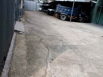 Cho thuê kho 140m2 hẻm xe tải kdc sông đà - hiệp bình chánh 2