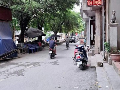 Nhà 300 nguyễn xiển-tân triều-6 tầng-8 phòng-20tr/tháng-ô tô giá 7 tỷ 1