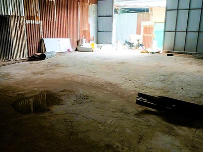 Cho thuê kho 140m2 hẻm xe tải kdc sông đà - hiệp bình chánh 3