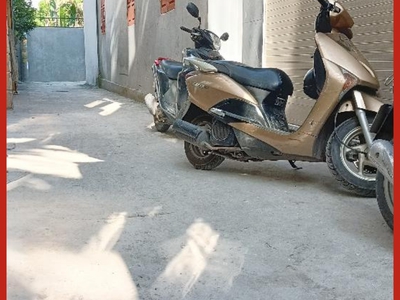 Bán nhà bằng liệt, lô góc, vị trí vàng, ô tô, giá tốt 40m2 x 4 tầng 3